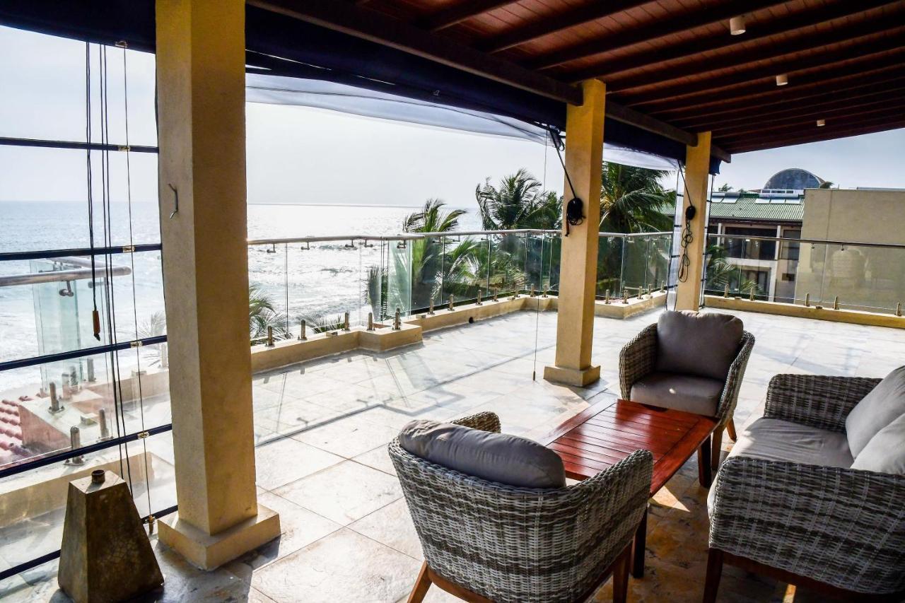 Guest house Ten30 *