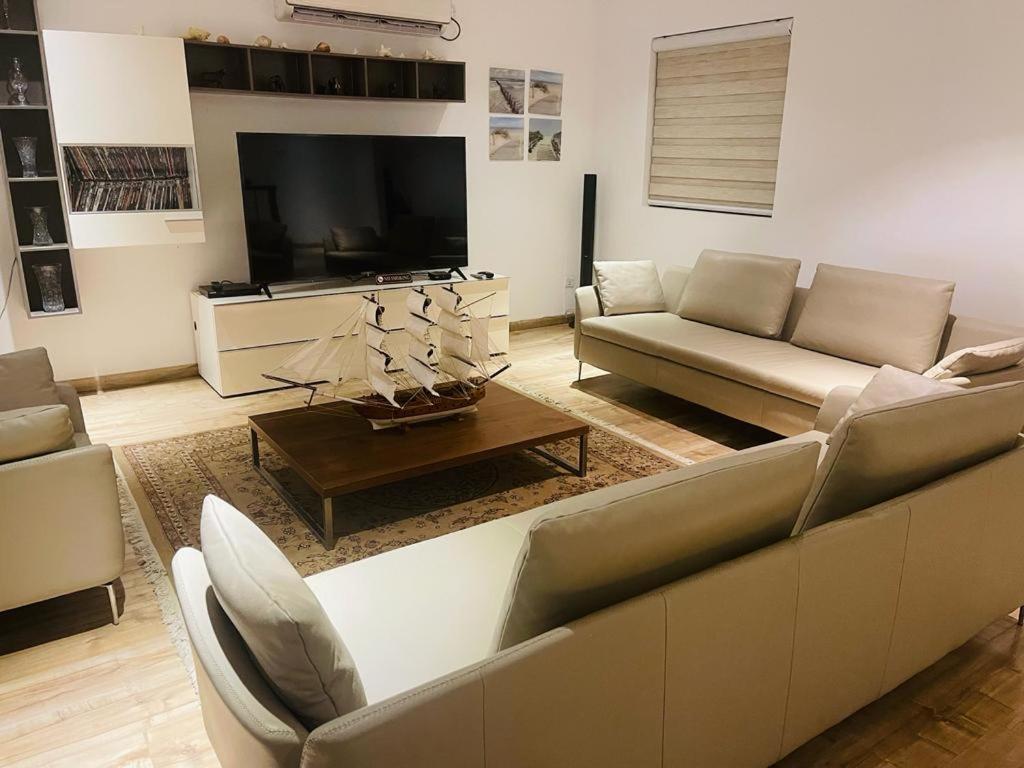 Ten30 Guest house